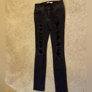 levi skinny jeans!!